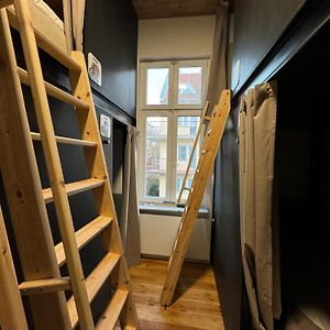 Dormitory Room Mixed